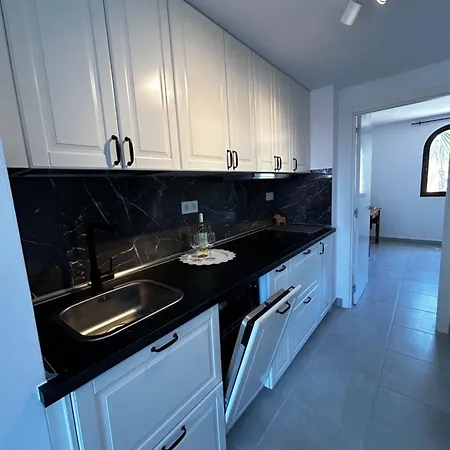 Casa De Leon קורלחו